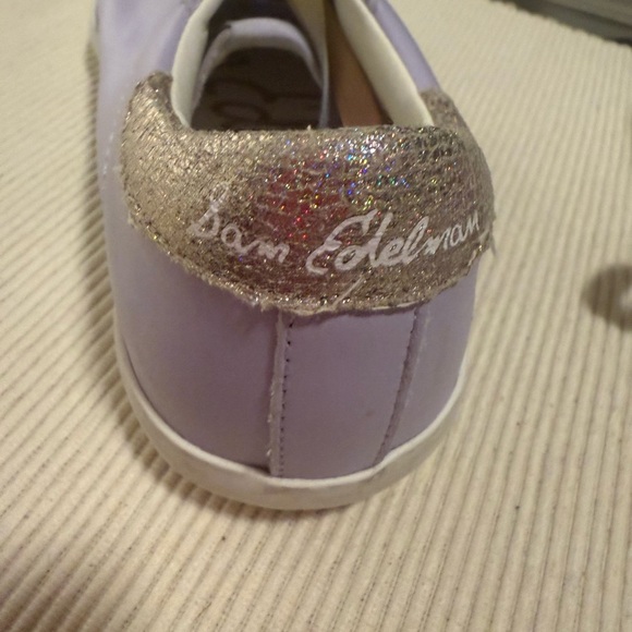 Sam Edelman White Sneakers with Comfort Fit and Sleek Design - Picture 6 of 8